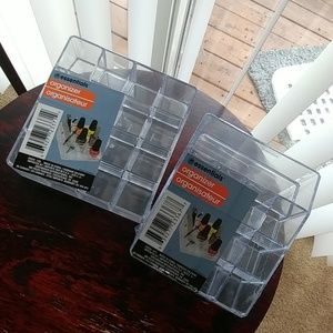 2 Make up Organizers